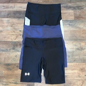 Under‎ Armour lot of 3 Leggins.  Size M/Medium.